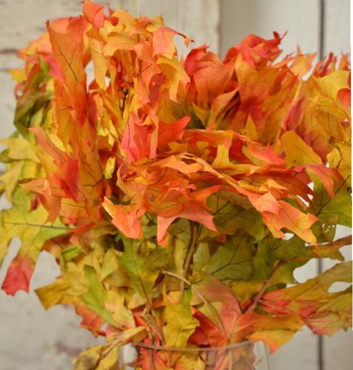 harvest tone oak leaves