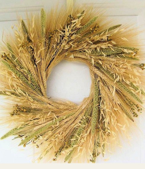 mixed grain wheat wreath